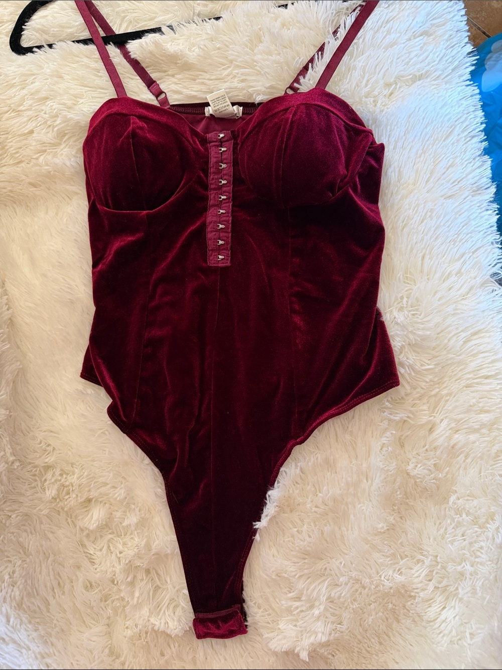 Bozzolo Velvet Hook-and-Eye Bodysuit - Wine